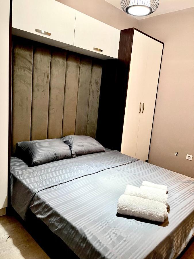 Top Apartment Pristina Exterior foto